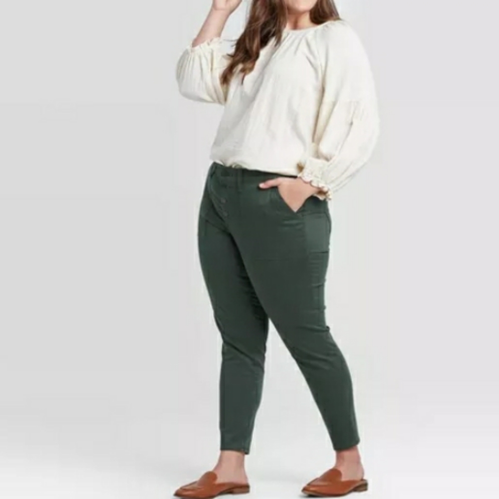 Carpenter Pockets Army Green Pants